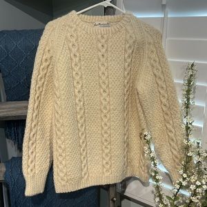 Fisherman sweater EUC